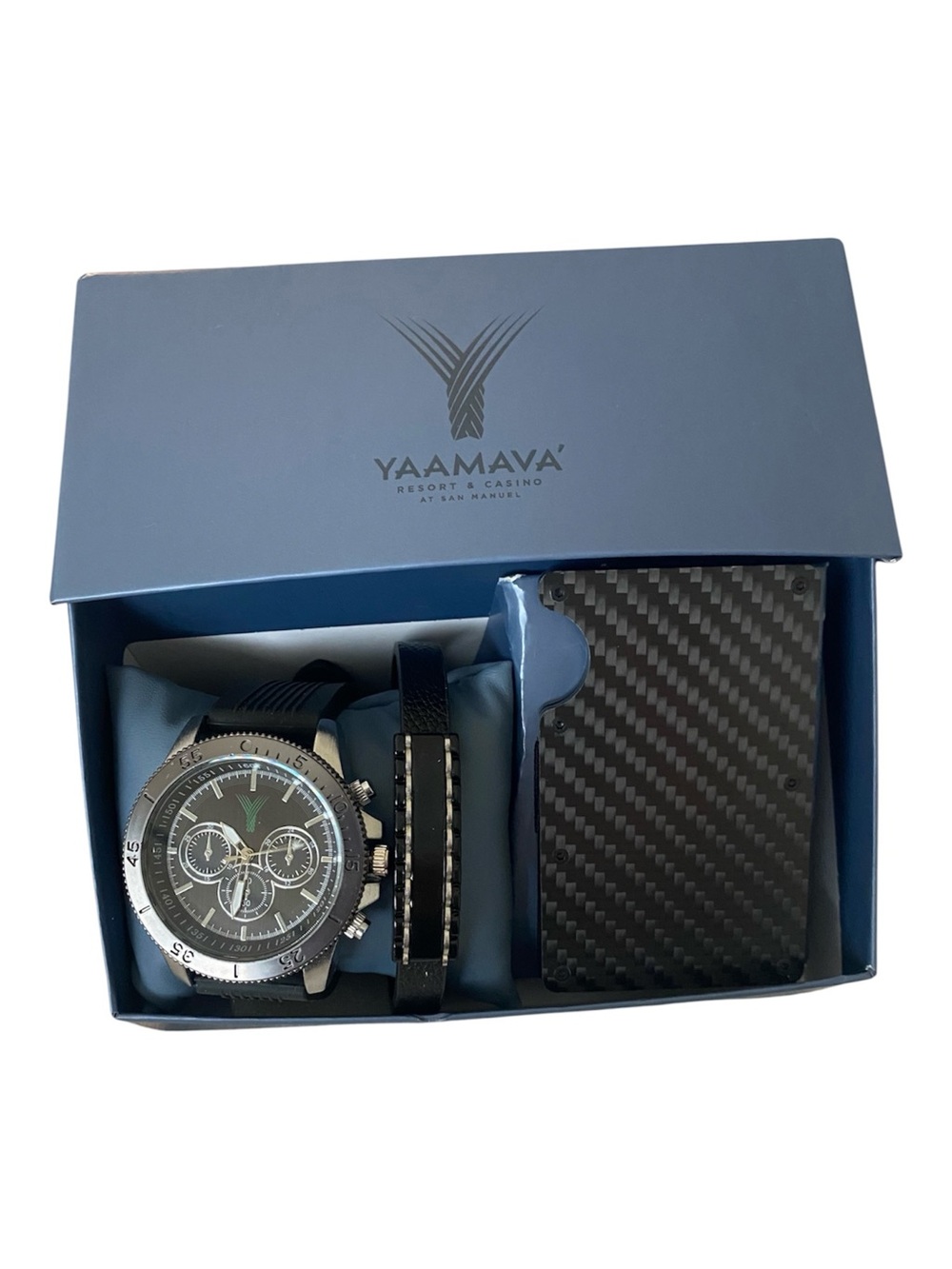 Yaamava Resort Casino Men’s Quartz Chronograph Watch, Bracelet, Card Holder